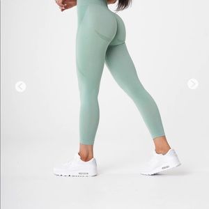 NVGTN Sage green seamless contour leggings